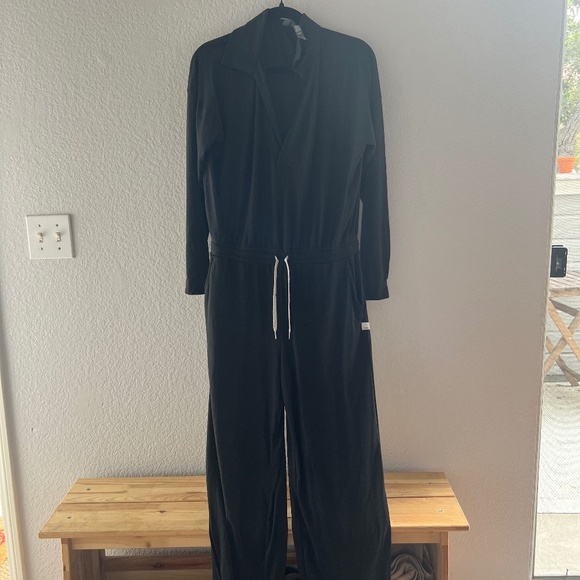 Vuori Pants - Black Vuori Jumpsuit - Medium